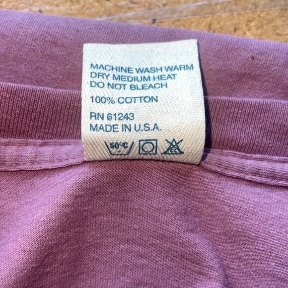 Adore Womens T-Shirt Mountain Graphic Cotton Purple Medium Casual Tee Vintage - Picture 5 of 9